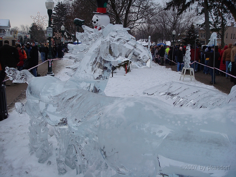 071 Plymouth Ice Show [2008 Jan 26].JPG - Scenes from the Plymouth, Michigan Annual Ice Show.